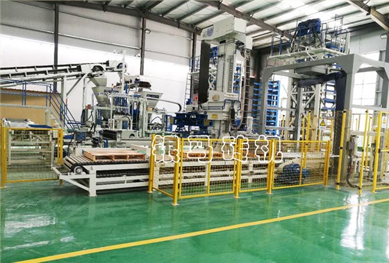 便道磚生產設備：透水磚機電機設備應該怎么進行維護？