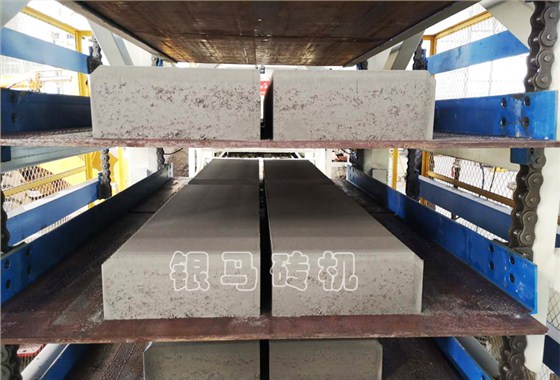 全自動(dòng)打磚機(jī)：用科技與工藝創(chuàng)造獨(dú)有性價(jià)比！