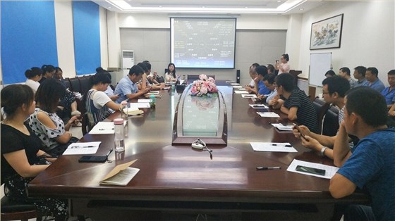 銀馬公司胡總做總結(jié)