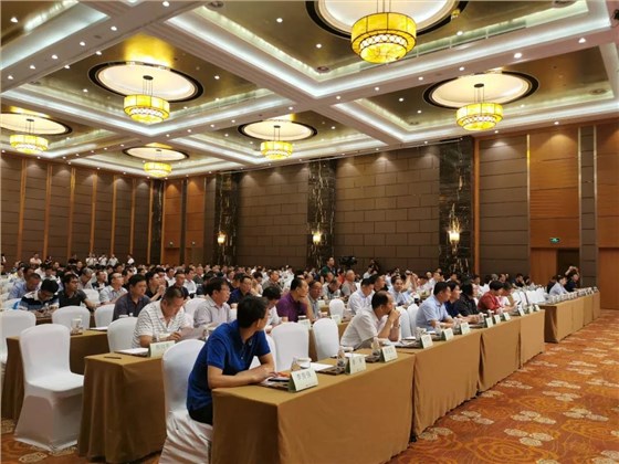 2019年中國磚瓦行業(yè)大會圓滿落幕，銀馬環(huán)保磚/石一體機備受矚目！