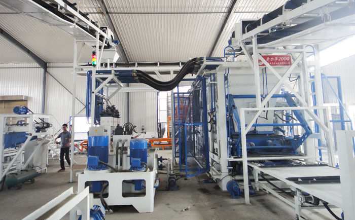 歷數(shù)手動免燒磚機設(shè)備的八大特點