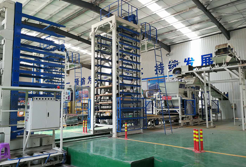 水泥磚機械設備：生活距離健康只差環(huán)保