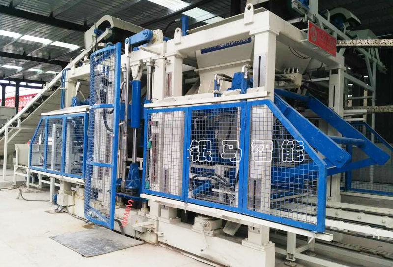 透水步道磚機(jī)攻克社會(huì)發(fā)展固廢資源化利用問(wèn)題！