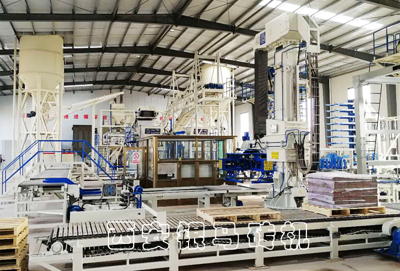 透水磚機(jī)搶占市場“先機(jī)”，成制磚多面手！