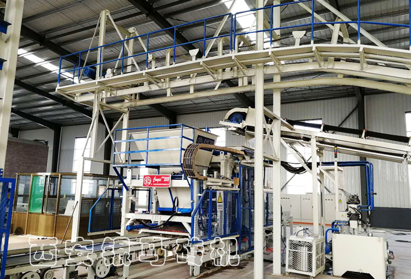 自動磚機設(shè)備生產(chǎn)線：如何讓透水磚機械設(shè)備平穩(wěn)度過高溫夏季？