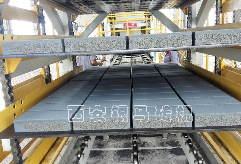 免燒磚機(jī)設(shè)備被《固廢法》收錄 落后處理工藝“涼涼”