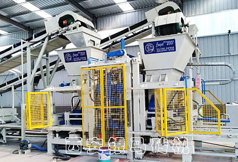 環(huán)保制磚機成套設(shè)備：水泥磚機為用戶帶來創(chuàng)新的意識和提升動能！