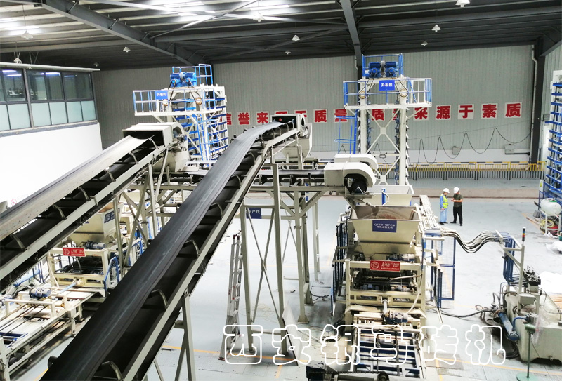 空心砌塊磚機(jī)：建筑垃圾循環(huán)再生，打造民企“智造”標(biāo)桿！