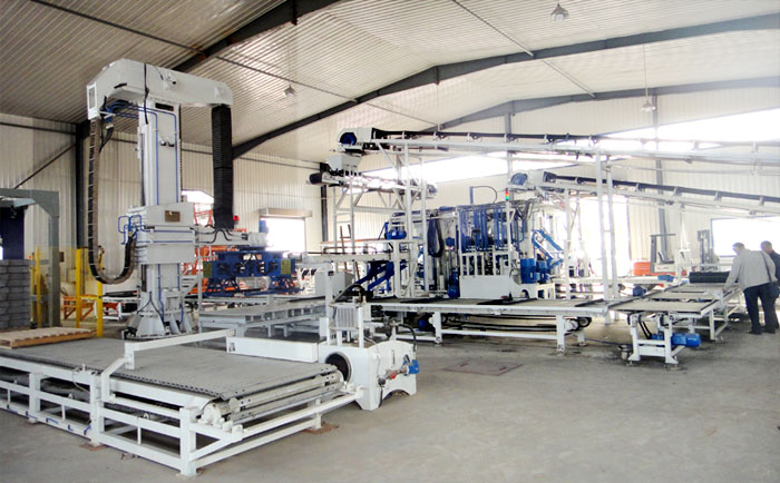 水泥磚機(jī)設(shè)備價(jià)格的影響因素到底有哪些？